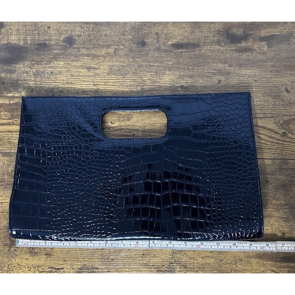Vintage Giannini Patent BlackCroc Embossed Envelope Clutch Purse Minimalist Chic